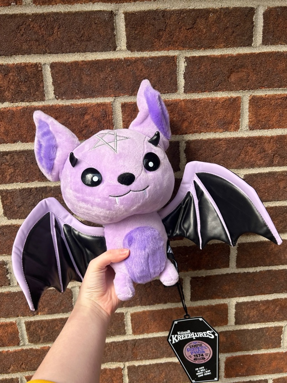 Killstar Kreeptures vampire bat plush - Picture 13 of 13